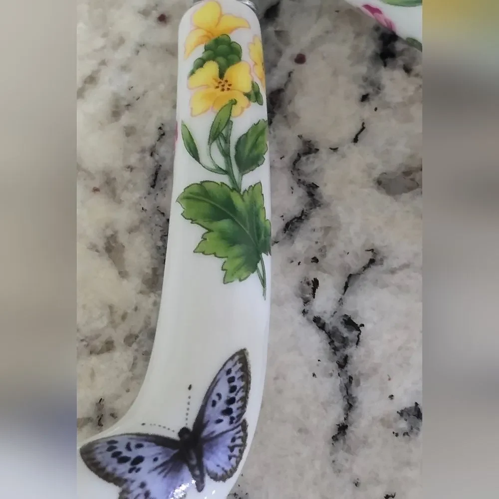 ROYAL WORCESTER ENGLAND EVESHAM  SLOTTED VEG SERVING SPOON